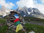 94 Bandierine di preghiera tibetane...la terra si unisce al cielo 